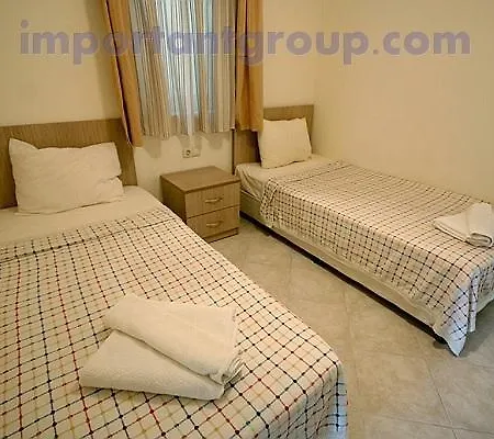 Διαμέρισμα Royal Heights Residence